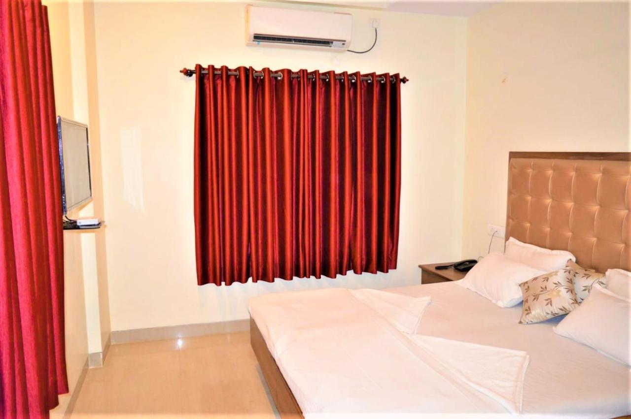 Hotel Visau,เชอร์ดี ภายนอก รูปภาพ